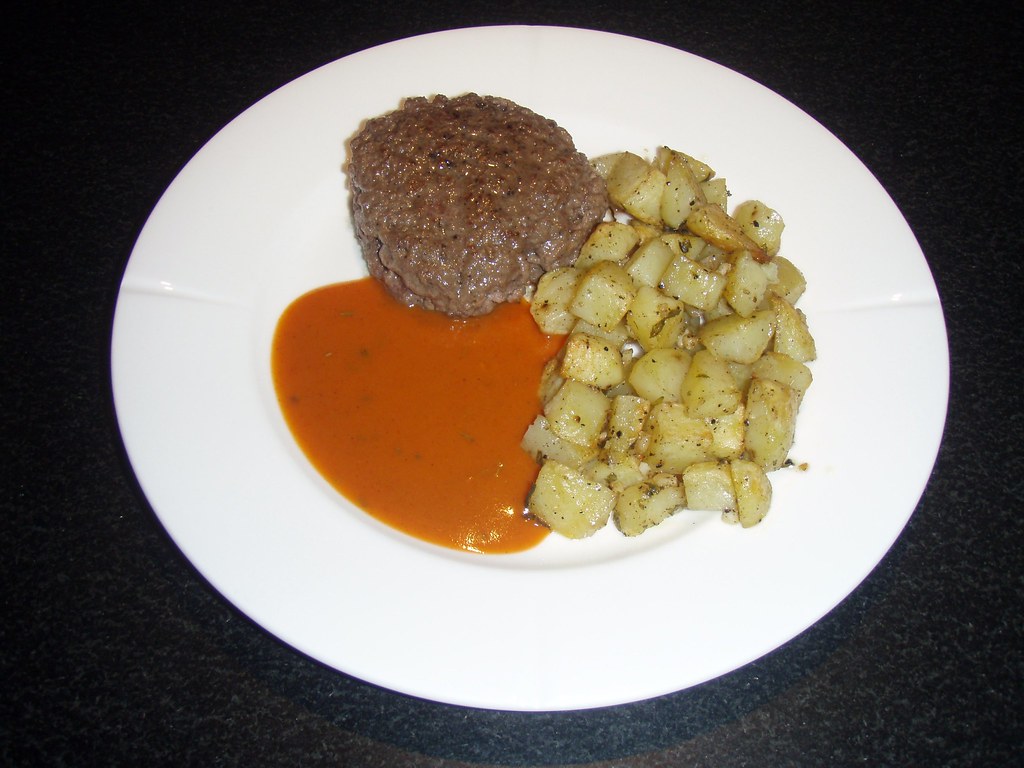 Kartoffelstykker med hvidløg og rosmarin