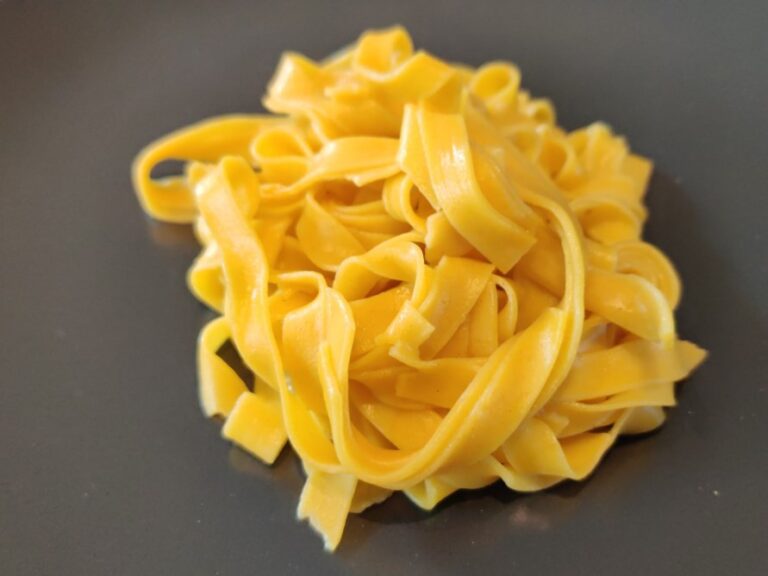 Orange pasta