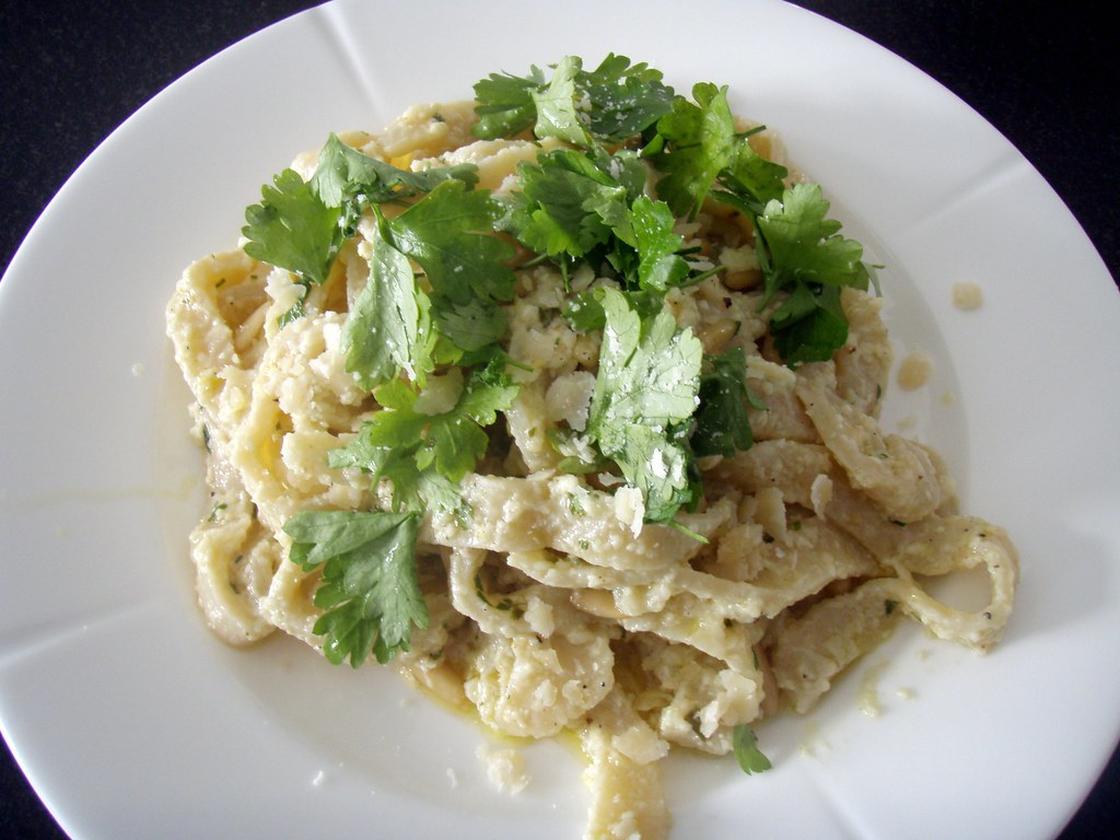 Pasta med citron/persillepesto